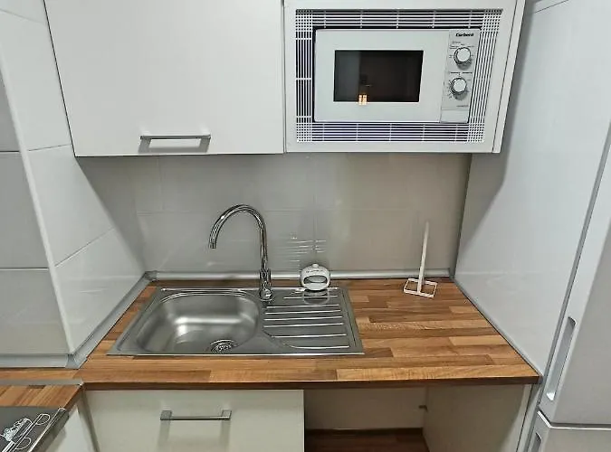 Don Manuel Apartmán *